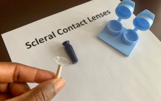 scleral contact lenses